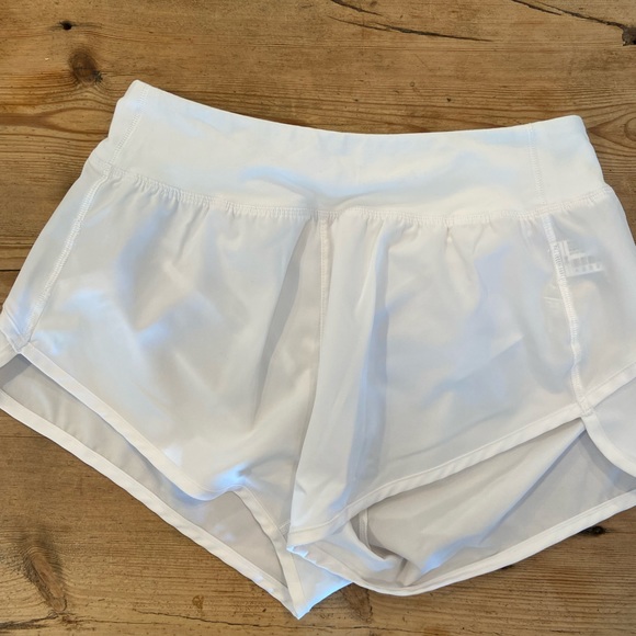 Junior white workout shorts - Picture 1 of 4